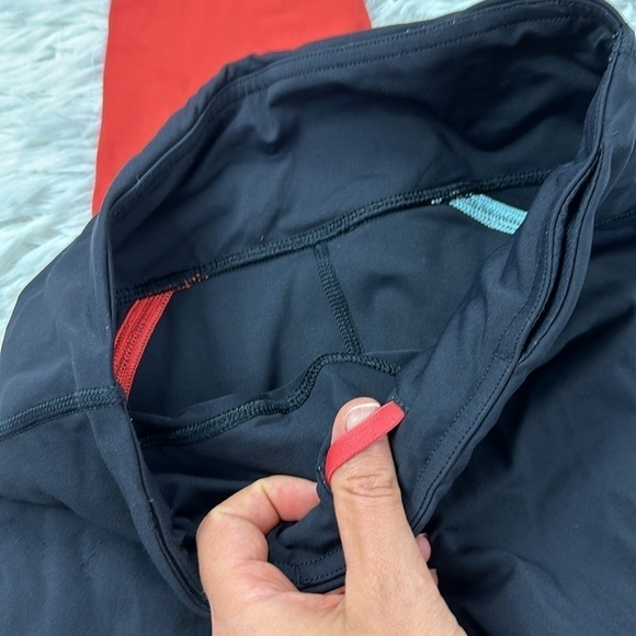 Lululemon Pedal To The Medal 7/8 Tight Black / Alarming / Tranquil Blue - Picture 3 of 6